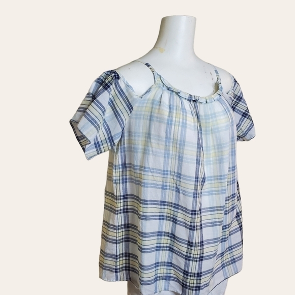 𝅺MAX Studio Off Shoulder Blouse Size S - Picture 2 of 7